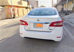 نیسان سێنترا